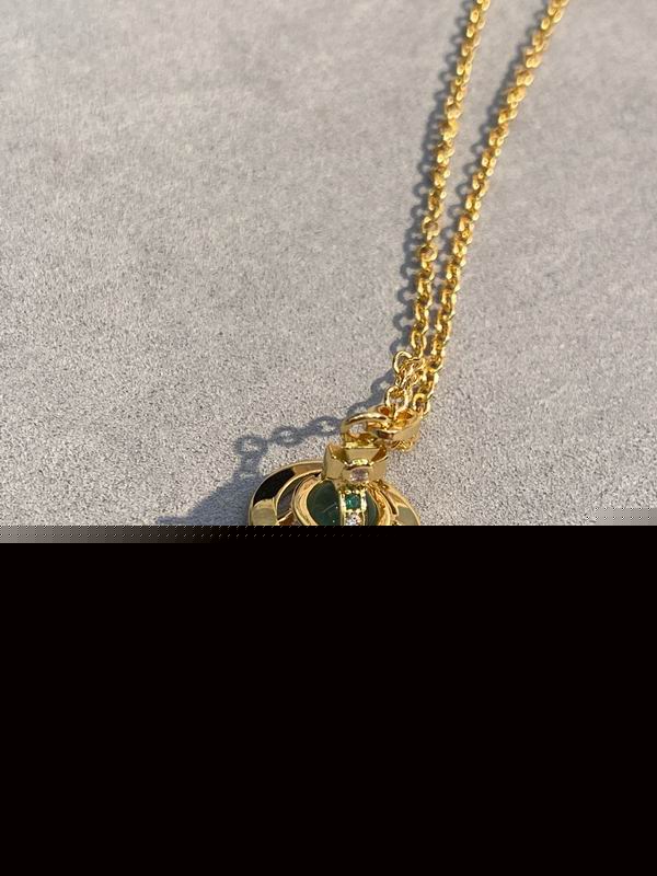Vivienne Westwood necklace 03lyh211